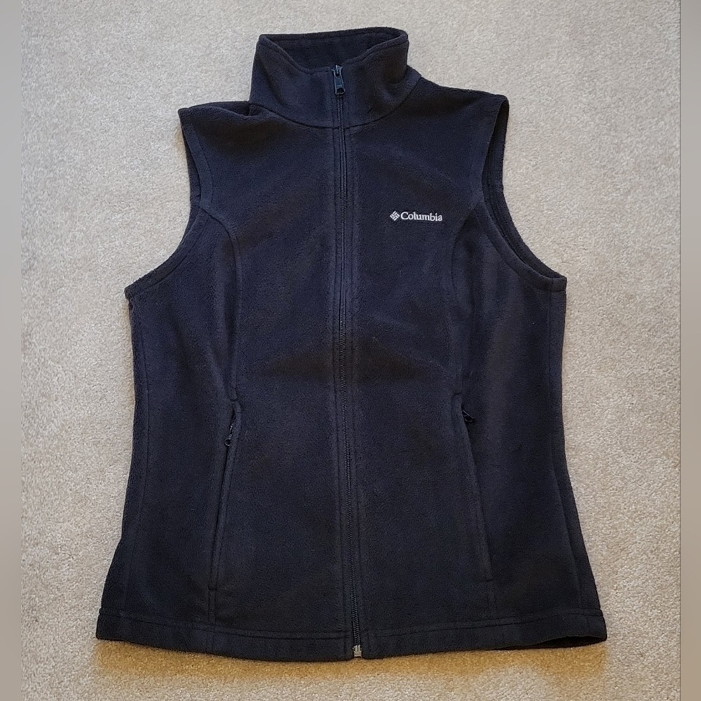 Columbia Women's Black Fleece Full Zip Vest  Size (S) - Excellent Condition